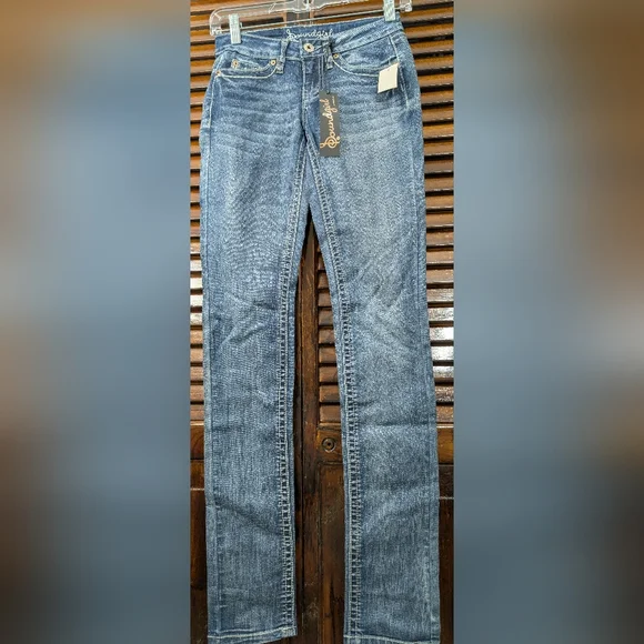 NEW! Soundgirl Women's Blue Jeans - Picture 4 of 10